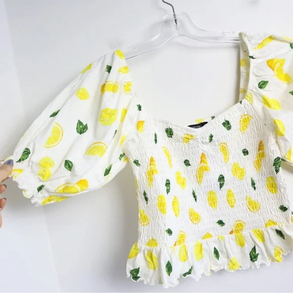 NWT Forever 21 Smocked Lemon Print cropped top cottagecore 100% cotton S novelty - Picture 7 of 9